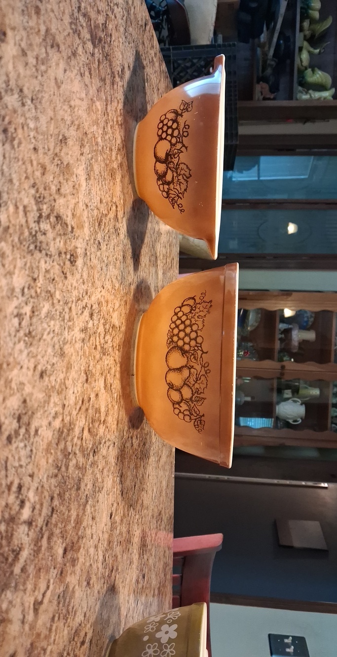 Vintage Tan and brown Mixing Bowl